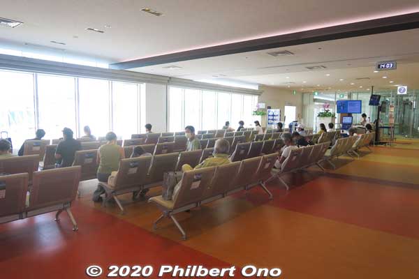 Passenger waiting area in front of the boarding gate. Very modern.
Keywords: okinawa Ishigaki Airport
