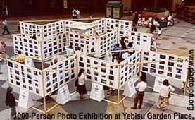 1000-Person Photo Exhibition