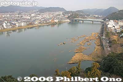 View of Kiso River
Keywords: aichi prefecture inuyama castle national treasure japanriver