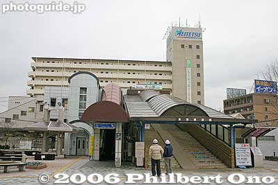 Meitetsu Inuyama Station, east entrance
Keywords: aichi prefecture inuyama station