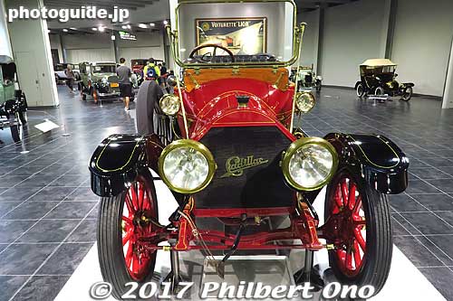 Cadillac Model Thirty, 1912. No hand crank to start the car was a revolutionary feature.
Keywords: aichi nagakute toyota automobile museum classic cars