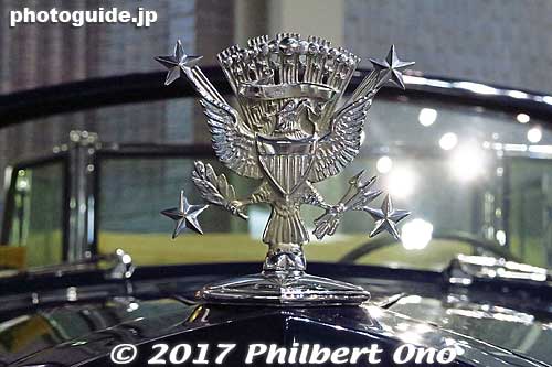 Hood ornament on Packard Twelve "Roosevelt's Car" (FDR) from 1939.
Keywords: aichi nagakute toyota automobile museum classic cars