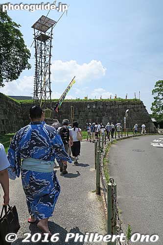 When I revisited in July 2016, the Nagoya Basho sumo tournament was underway.
Keywords: aichi nagoya castle