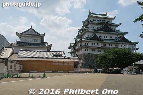 Nagoya Castle's main castle tower is paired with and connected to a lesser tower on the left. It is closed to the public and will be dismantled from fall 2019 for its grand reconstruction with wood to be completed in Dec. 2022.
Keywords: aichi nagoya castle