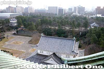This photo was taken in 2006, showing an empty lot where the Hommaru Goten Palace is being reconstructed now.
Keywords: aichi prefecture nagoya castle