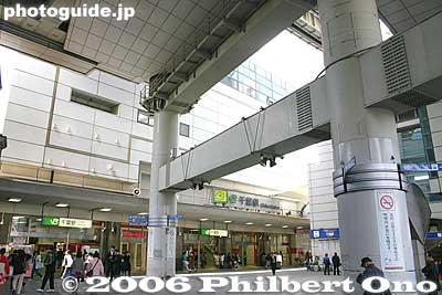 JR Chiba Station
Keywords: chiba station train