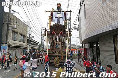 Emperor Jimmu float from Nakagashi 仲川岸.
Keywords: chiba katori sawara taisai autumn fall festival matsuri
