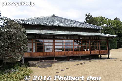 Built in 1884, Tojotei was the residence of Tokugawa Akitake (1853-1910), brother of the last Shogun Tokugawa Yoshinobu. 
Matsudo, Chiba, Prefecture
Keywords: chiba matsudo tojotei residence house home japanese-style japanhouse