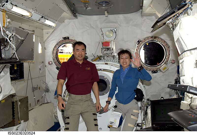 7 April 2010 -- Marking the first occasion of more than one Japanese astronaut onboard any space vehicle at any time in history, JAXA astronauts Soichi Noguchi and Naoko Yamazaki reunite in the Japanese Kibo laboratory
7 April 2010 -- Marking the first occasion of more than one astronaut representing the Japan Aerospace Space Agency onboard any space vehicle at any time in history, JAXA astronauts Soichi Noguchi and Naoko Yamazaki reunite in the Japanese Kibo laboratory aboard the International Space Station shortly after it docked with the space shuttle Discovery on April 7. Noguchi, Expedition 22/23 flight engineer, is in the back end of a six month stay aboard the orbital complex. Yamazaki is a mission specialist with the STS-131 crew.
