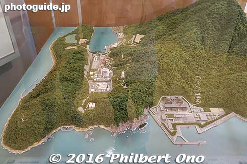 Model of Tsuruga Nuclear Power Plant. On the lower right is the two additional reactors they had planned to build, but shelved after the Tohoku disaster in 2011.
Keywords: fukui tsuruga Nuclear Power Plant pavilion