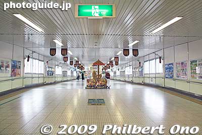 Inside JR Fukushima Station.
Keywords: fukushima station 