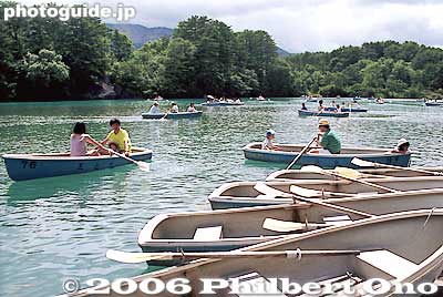 Keywords: fukushima kitashiobara-mura village goshikinuma bandai-asahi national park pond rowboat