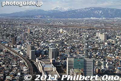 Gifu and Ibuki mountains.
Keywords: gifu city tower 