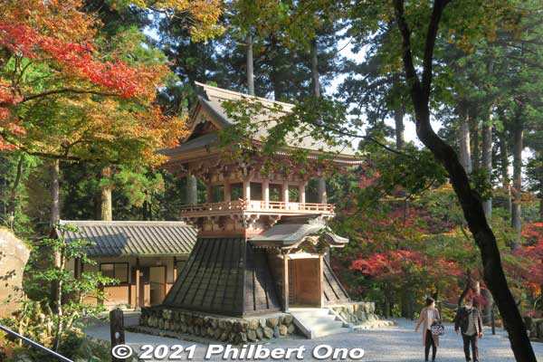 Tanigumi-san bell tower.
Keywords: gifu ibigawa tanigumi-san kegonji temple tendai Buddhist