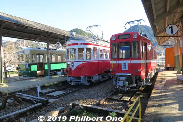 Mino Station, Gifu, with three retired trains on display.
Keywords: gifu mino station meitetsu train japaneki