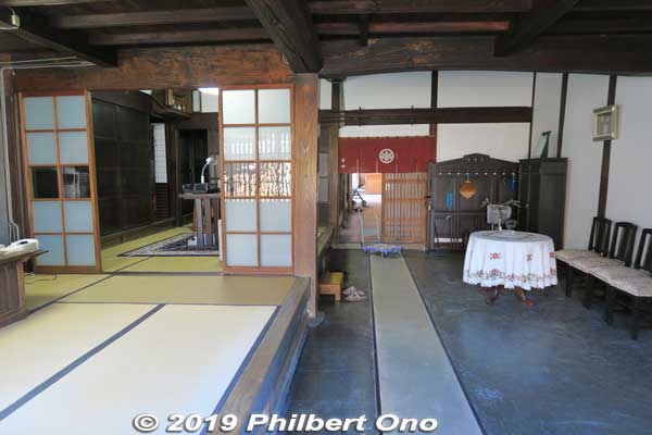 Inside Hirata Family residence
Keywords: gifu mino udatsu roof traditional townscape