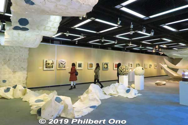 On the 2nd floor, Exhibition Room I displays washi art.
Keywords: gifu mino washi paper museum