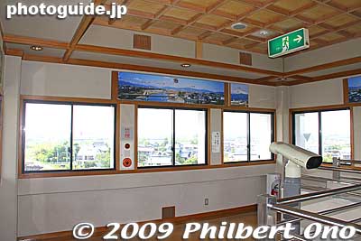 The 5th floor is the lookout deck. No veranda, but the windows are open for easy viewing and picture-taking.
Keywords: gifu ogaki sunomata ichiya castle history museum 