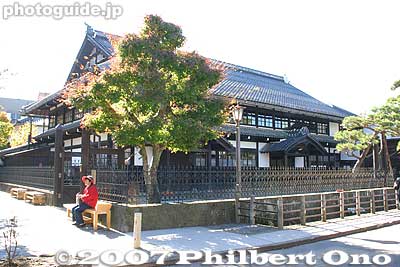 Former Takayama-cho Town Hall 旧高山町役場
Keywords: gifu takayama traditional building town hall wooden