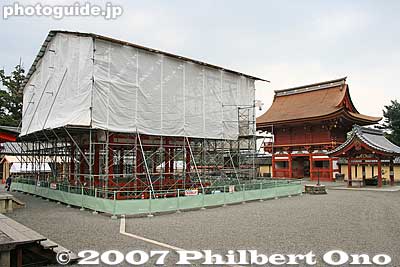 In 2007, the Dance Stage and Haiden were being renovated.
Keywords: gifu tarui-cho nangu shrine shinto