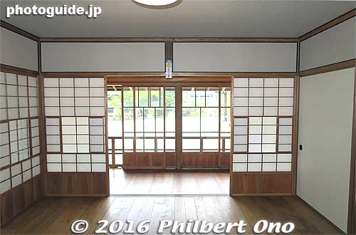 Robert Irwin spent his summers in Ikaho from when he bought the villa in 1891 until 1925 when he died. It was an inn when he bought it.
Keywords: gunma gumma shibukawa ikaho onsen spa hot spring robert irwin hawaiian minister summer house villa