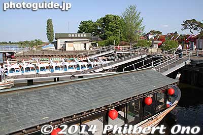 Boat dock for Tsutsujigaoka Park. Other boats offered cruises.
Keywords: gunma tatebayashi