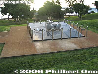 The memorial was unveiled on Feb. 9, 2002, a year after the accident.
Keywords: hawaii honolulu ehime maru