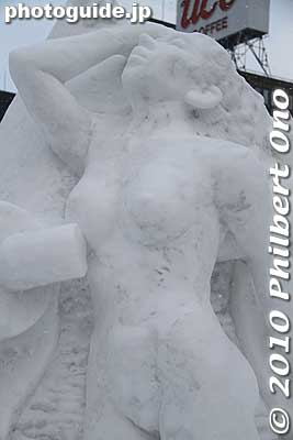 Korea's sculpture was the sexiest of all.
Keywords: hokkaido sapporo snow festival sculptures statue 