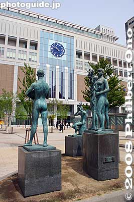 Sculpture in front of Sapporo Station, south exit.
Keywords: hokkaido sapporo train station