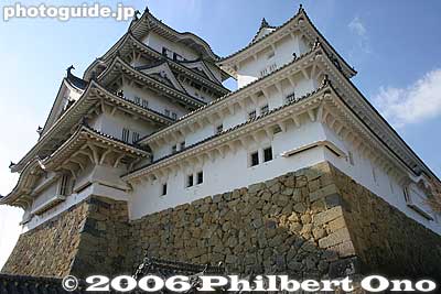 View from He-no-mon Gate
Keywords: hyogo prefecture himeji castle national treasure