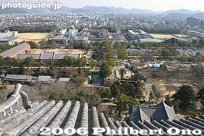 View looking east
Keywords: hyogo prefecture himeji castle national treasure