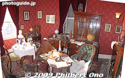Sherlock Holmes room in British House, Kobe Ijinkan
Keywords: hyogo kobe kitano-cho ijinkan western houses homes foreigner settlement 
