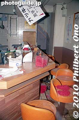 A mess inside a restaurant.
Keywords: hyogo kobe sannomiya hanshin earthquake 