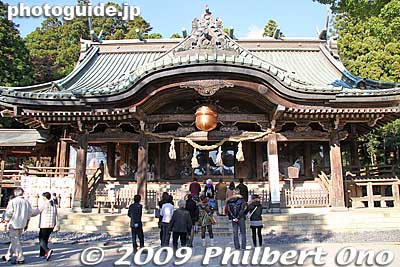 Tsukuba-san Jinja Shrine's Haiden Hall. The shrine is dedicated to both Izanagi and Izanami, Japan's parent gods.
Keywords: ibaraki tsukuba mt. mount 