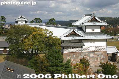 View from Inui Yagura Turret. Hashizumemon Gate on lower right.
Keywords: ishikawa kanazawa castle park stone wall