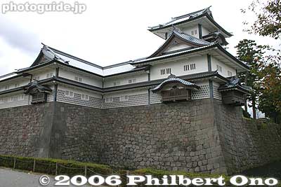 Hishi-yagura Turret 菱櫓
Keywords: ishikawa prefecture kanazawa castle park