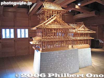 Model of castle's wooden framework
Keywords: ishikawa prefecture kanazawa castle park