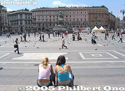 Piazza del Duomo
Keywords: Italy Milan