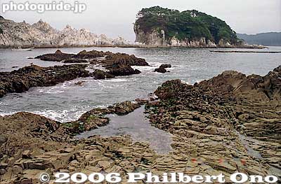 Jodogahama literally means Paradise Beach.
Rikuchu-Kaigan National Park, Iwate Pref.
Keywords: iwate miyako jodogahama beach ocean japannationalpark japanocean