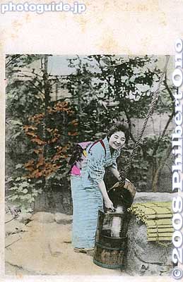 Drawing water from a well.
Keywords: japanese vintage postcards nihon bijin women beauty geisha maiko woman smiling smile laughing kimono