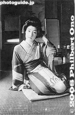 Keywords: japanese vintage postcards nihon bijin women beauty kimono