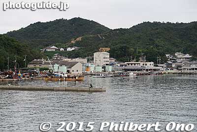 Miyanoura Port
Keywords: kagawa naoshima island