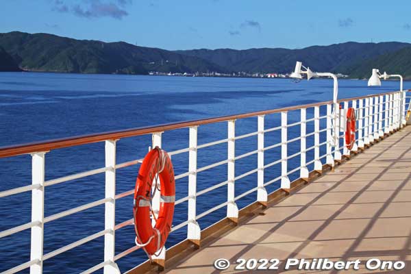 Getting closer to Naze Port.
Keywords: Kagoshima Amami Oshima