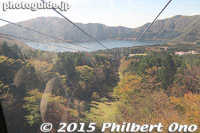 Lake Ashi is visible from our ropeway car.
Keywords: kanagawa hakone ropeway