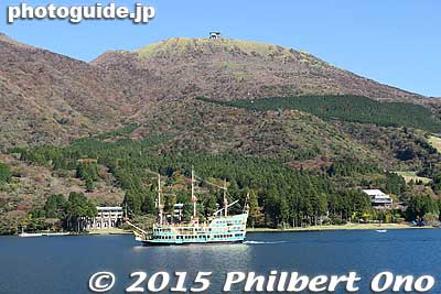 Looks like there are three pirate boats on Lake Ashi.
Keywords: kanagawa hakone lake ashi boat cruise