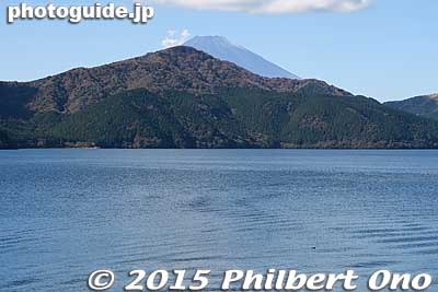 Lake Ashi with a bit of Mt. Fuji
Keywords: kanagawa hakone