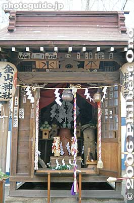 The old Kanayama Shrine
Keywords: kanagawa kawasaki kanayama jinja shrine phallus penis kanamara matsuri festival japanshrine