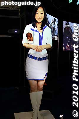 This Epson girl was a projection on plexiglass.
Keywords: kangawa yokohama cp+ camera photo imaging expo show 