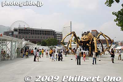 Hajimari-no-Mori's main attraction is La Machine, a giant mechanical spider. (Photos below.)
Keywords: kanagawa yokohama port expo y150th opening anniversary