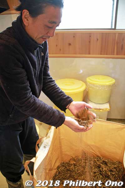 He also grows sesame seeds.
Keywords: kyoto ayabe farmhouse lodge minshuku